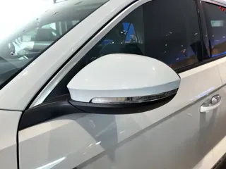 Volkswagen T-ROC 2024 купить из Китая, цена 1 931 000 ₽ — Suifenhe Auto