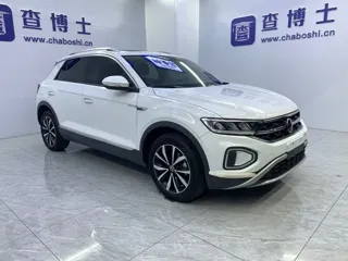Volkswagen T-ROC 2023 купить из Китая, цена 2 079 000 ₽ — Suifenhe Auto