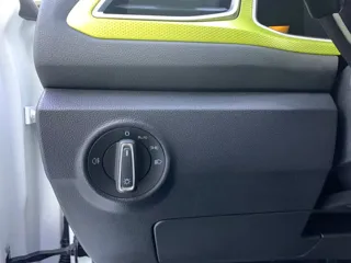 Volkswagen T-ROC 2023 купить из Китая, цена 2 079 000 ₽ — Suifenhe Auto