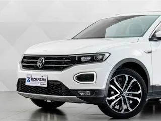 Volkswagen T-ROC 2022 купить из Китая, цена 1 565 000 ₽ — Suifenhe Auto