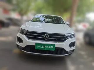 Volkswagen T-ROC 2021 купить из Китая, цена 1 653 000 ₽ — Suifenhe Auto