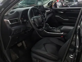 Toyota Highlander 2024 купить из Китая, цена 6 077 000 ₽ — Suifenhe Auto