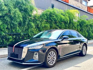 Hongqi H5 2024 купить из Китая, цена 2 692 000 ₽ — Suifenhe Auto