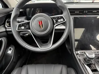 Hongqi H5 2024 купить из Китая, цена 2 673 000 ₽ — Suifenhe Auto