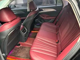 Hongqi H5 2024 купить из Китая, цена 3 080 000 ₽ — Suifenhe Auto