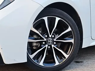 Toyota Levin 2021 купить из Китая, цена 1 432 000 ₽ — Suifenhe Auto