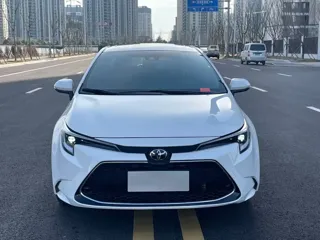 Toyota Levin 2024 купить из Китая, цена 1 780 000 ₽ — Suifenhe Auto