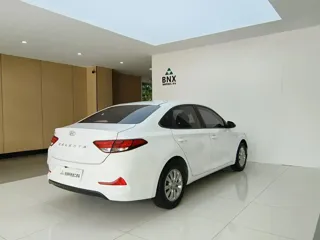 Hyundai Celesta 2020 купить из Китая, цена 1 302 000 ₽ — Suifenhe Auto
