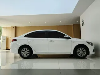 Hyundai Celesta 2020 купить из Китая, цена 1 302 000 ₽ — Suifenhe Auto