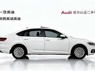 Volkswagen Lavida 2019 купить из Китая, цена 1 353 000 ₽ — Suifenhe Auto