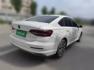 Volkswagen Lavida 2022 купить из Китая, цена 1 308 000 ₽ — Suifenhe Auto
