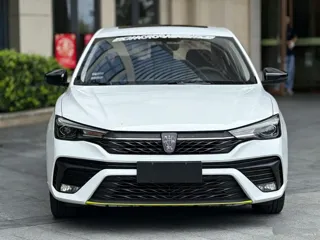 Roewe i5 2022 купить из Китая, цена 925 000 ₽ — Suifenhe Auto