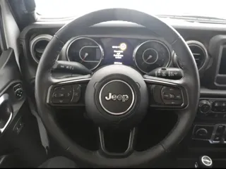 Jeep Wrangler 2024 купить из Китая, цена 8 255 000 ₽ — Suifenhe Auto