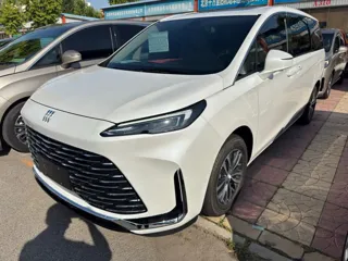 Buick GL8 2026 купить из Китая, цена 5 745 000 ₽ — Suifenhe Auto