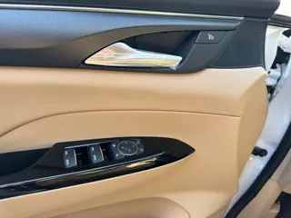 Buick GL8 2026 купить из Китая, цена 5 745 000 ₽ — Suifenhe Auto