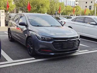 Chevrolet Monza 2020 купить из Китая, цена 921 000 ₽ — Suifenhe Auto