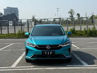 Dongfeng Aeolus Yixuan 2019 купить из Китая, цена 1 059 000 ₽ — Suifenhe Auto