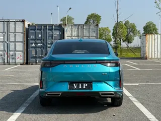 Dongfeng Aeolus Yixuan 2019 купить из Китая, цена 1 059 000 ₽ — Suifenhe Auto