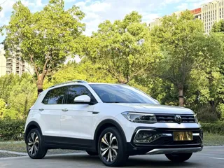 Volkswagen T-Cross 2020 купить из Китая, цена 1 455 000 ₽ — Suifenhe Auto