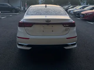 Kia K3 2019 купить из Китая, цена 1 422 000 ₽ — Suifenhe Auto