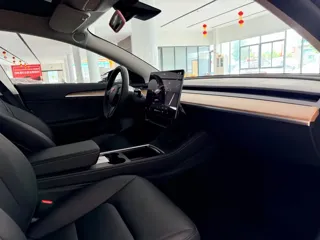 Tesla Model 3 2023 купить из Китая, цена 5 018 000 ₽ — Suifenhe Auto