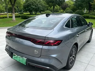BYD Qin 2025 купить из Китая, цена 2 692 000 ₽ — Suifenhe Auto