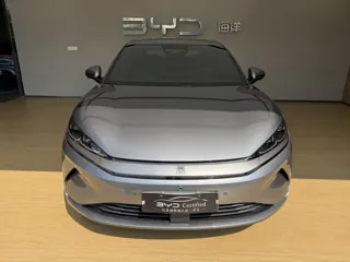BYD Qin 2025 купить из Китая, цена 3 332 000 ₽ — Suifenhe Auto