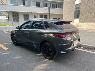 BYD e2 2021 купить из Китая, цена 1 167 000 ₽ — Suifenhe Auto