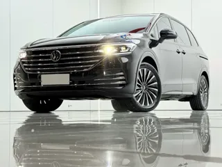 Volkswagen Viloran 2025 купить из Китая, цена 5 634 000 ₽ — Suifenhe Auto