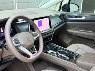Volkswagen Viloran 2025 купить из Китая, цена 5 634 000 ₽ — Suifenhe Auto