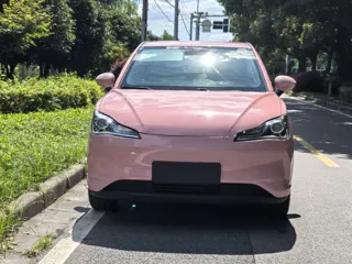 Neta V 2022 купить из Китая, цена 1 025 000 ₽ — Suifenhe Auto