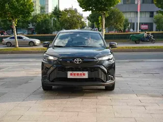Toyota Frontlander 2024 купить из Китая, цена 2 802 000 ₽ — Suifenhe Auto