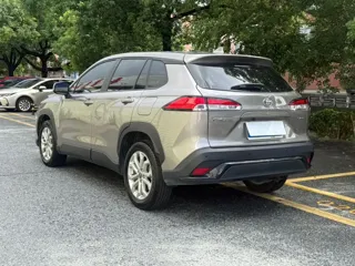 Toyota Frontlander 2025 купить из Китая, цена 3 163 000 ₽ — Suifenhe Auto