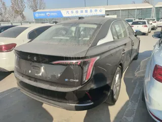 Hongqi E-QM5 2025 купить из Китая, цена 2 029 000 ₽ — Suifenhe Auto