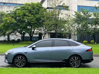 XPeng P5 2022 купить из Китая, цена 3 465 000 ₽ — Suifenhe Auto