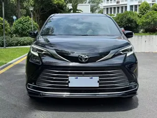 Toyota SIENNA 2024 купить из Китая, цена 7 967 000 ₽ — Suifenhe Auto