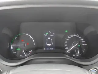 Toyota SIENNA 2024 купить из Китая, цена 7 180 000 ₽ — Suifenhe Auto
