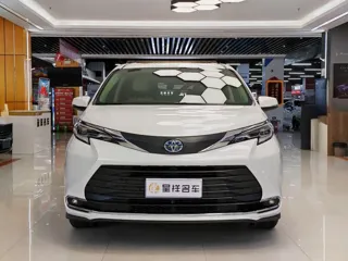 Toyota SIENNA 2024 купить из Китая, цена 6 949 000 ₽ — Suifenhe Auto