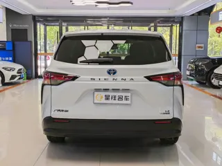 Toyota SIENNA 2024 купить из Китая, цена 6 949 000 ₽ — Suifenhe Auto