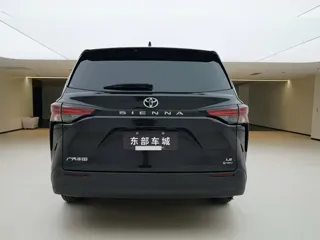 Toyota SIENNA 2024 купить из Китая, цена 7 121 000 ₽ — Suifenhe Auto