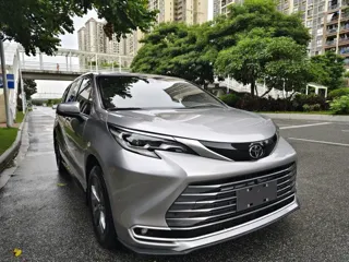 Toyota SIENNA 2025 купить из Китая, цена 7 341 000 ₽ — Suifenhe Auto