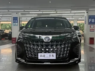 Toyota SIENNA 2024 купить из Китая, цена 7 695 000 ₽ — Suifenhe Auto