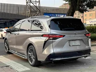 Toyota SIENNA 2024 купить из Китая, цена 8 063 000 ₽ — Suifenhe Auto