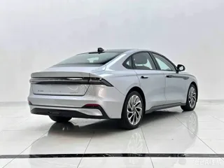 Lincoln Z 2024 купить из Китая, цена 5 441 000 ₽ — Suifenhe Auto