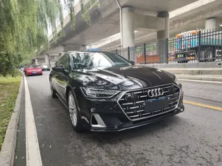 Audi A7L 2024 купить из Китая, цена 5 248 000 ₽ — Suifenhe Auto