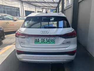 Audi Q4 e-tron 2025 купить из Китая, цена 4 207 000 ₽ — Suifenhe Auto