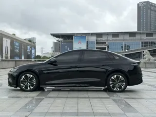 BYD Seal 2022 купить из Китая, цена 3 655 000 ₽ — Suifenhe Auto