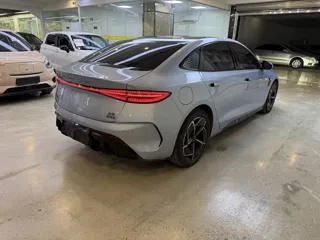 BYD Seal 2022 купить из Китая, цена 4 335 000 ₽ — Suifenhe Auto