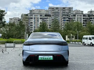 BYD Seal 2023 купить из Китая, цена 3 675 000 ₽ — Suifenhe Auto