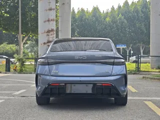 BYD Seal 2025 купить из Китая, цена 3 958 000 ₽ — Suifenhe Auto